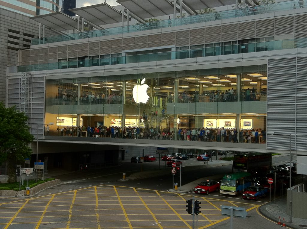 HK_Apple_Store_Opened_Exterior